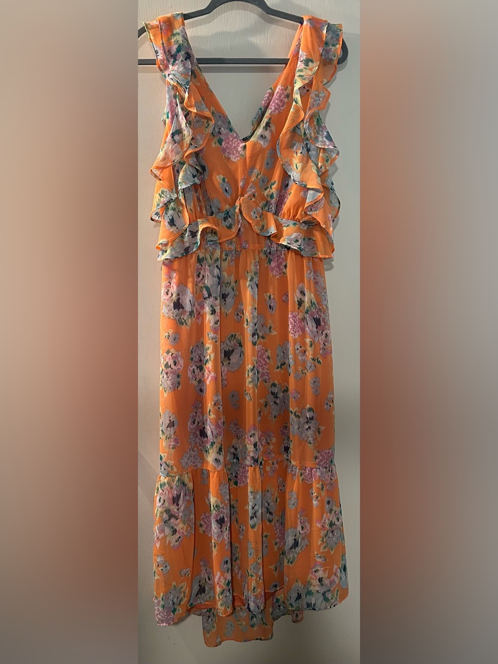 Flutter-Sleeve Orange Floral Maxi Dress unbranded Size XL?